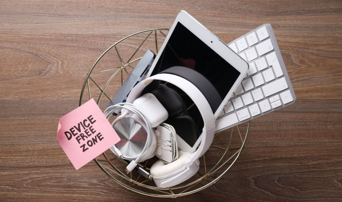 Digital detox
